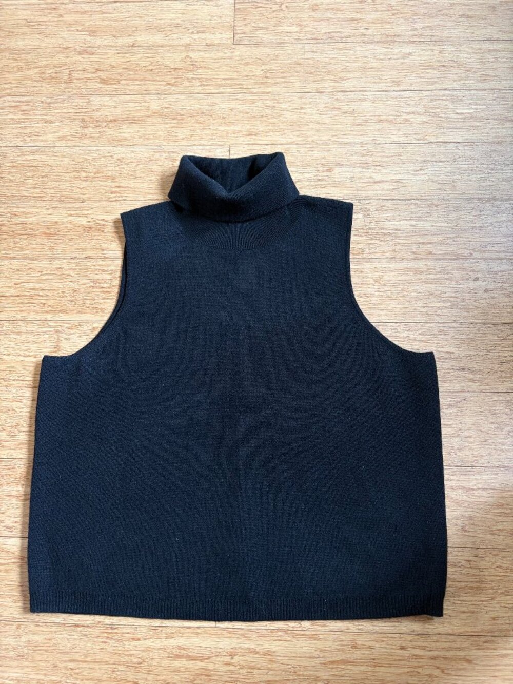 J. Crew 100% Cashmere Sleeveless Turtleneck tank Black Size L Minimalist